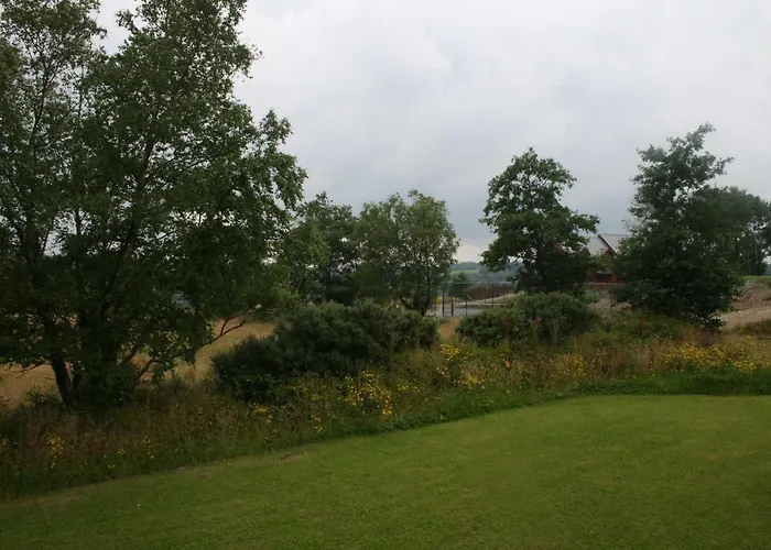 Resort, Pet Friendly, Wifi, Sky Tv, 4 Bedrooms, 2 Reception * Drumcoura